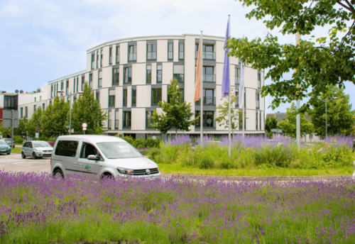 Seniorenzentren & Pflegeheime